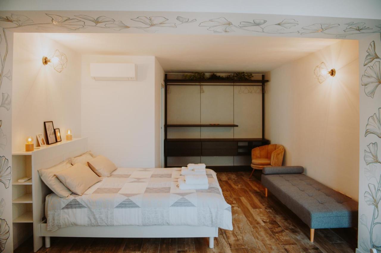 Bea Trees - Lake Garda 푸에냐고 외부 사진